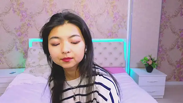 Shy Kira online show from 20, 1, 2025