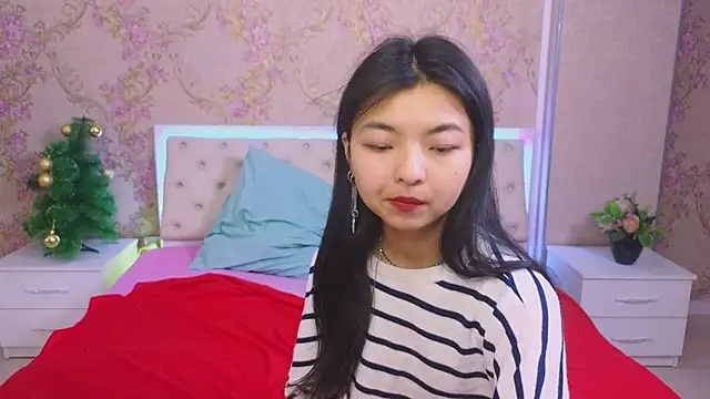 Shy Kira online show from 10, 1, 2025