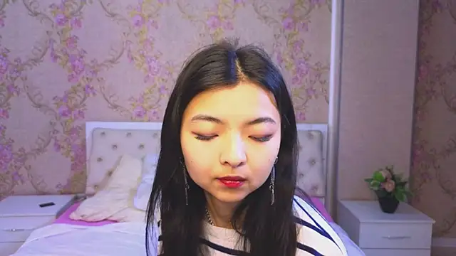 Shy Kira online show from 19, 1, 2025