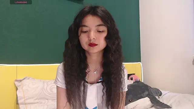 Shy Kira online show from 29, 5, 2026