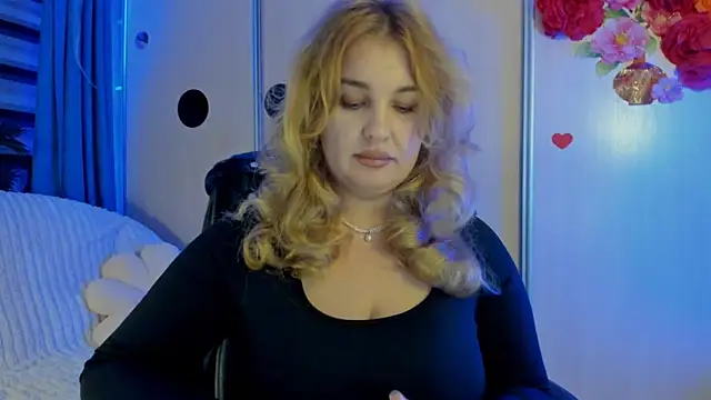 CoraSwon online show from 26, 11, 2025