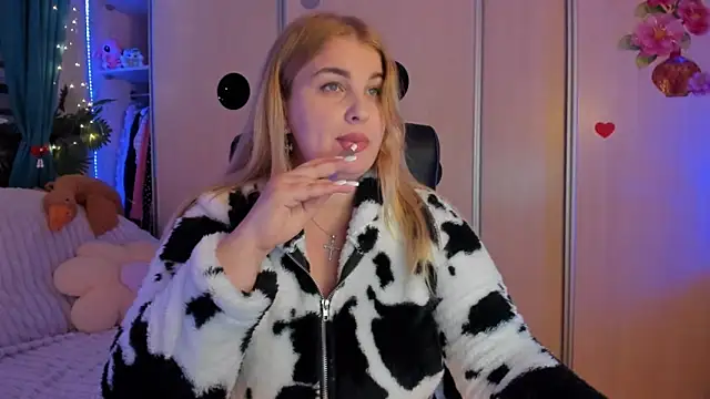 CoraSwon online show from 6, 2, 2026