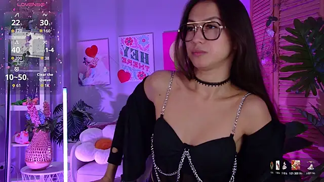 LanaBaker online show from 19, 4, 2026