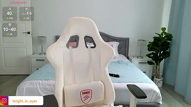 ariel grand online show from 29, 3, 2026