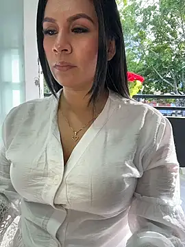 Sofia Convers online show from 13, 5, 2026