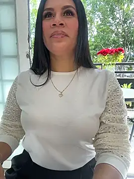 Sofia Convers online show from 17, 5, 2026