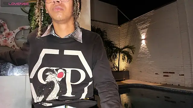 Maxim-Walker online show from 19, 12, 2025