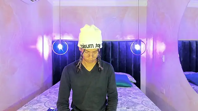 Maxim-Walker online show from 9, 11, 2025