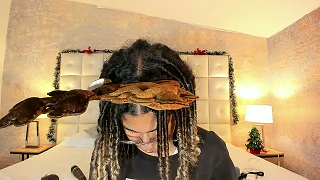 Maxim-Walker online show from 18, 12, 2025