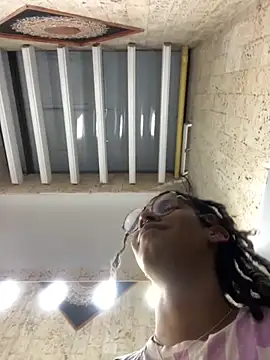 Maxim-Walker online show from 11, 9, 2025