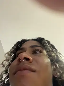 Maxim-Walker online show from 2, 12, 2025