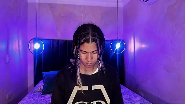 Maxim-Walker online show from 27, 11, 2025