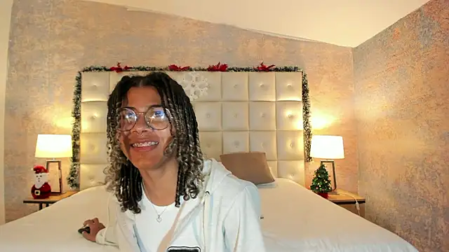 Maxim-Walker online show from 11, 1, 2026