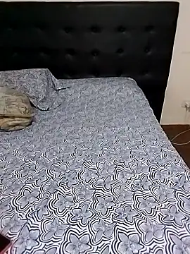 littlebrunett online show from 17, 3, 2025