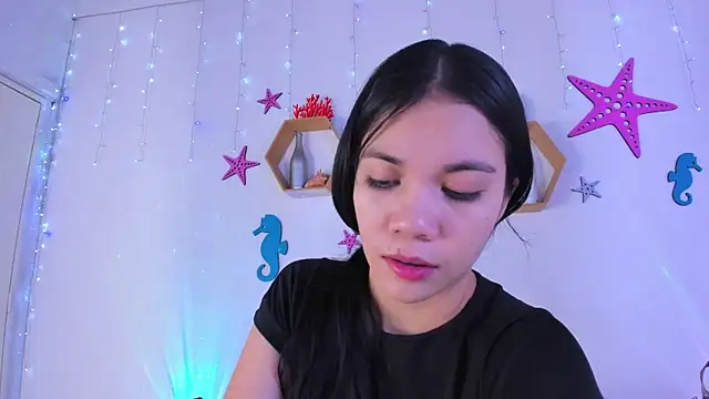 Emiily Parkerr online show from 29, 10, 2025