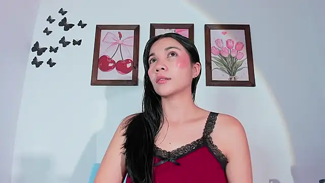 Snapshot of Emiily_Parkerr chatting on 25, 6, 2026 Emiily Parkerr online show from 25, 6, 2026