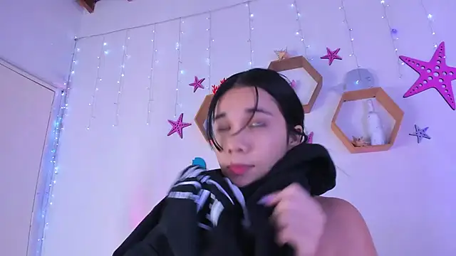 Emiily Parkerr online show from 11, 10, 2025