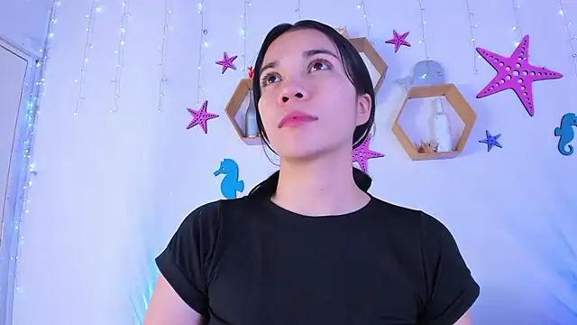 Emiily Parkerr online show from 12, 11, 2025