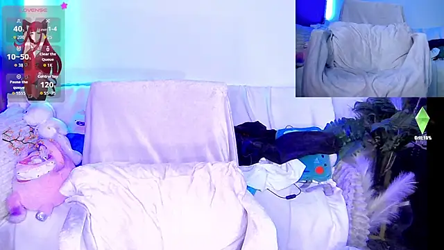 HollyDominic online show from 17, 9, 2025