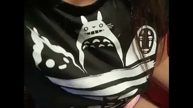 Snapshot of ForeversweetXX chatting on 12, 9, 2025 ForeversweetXX online show from 12, 9, 2025