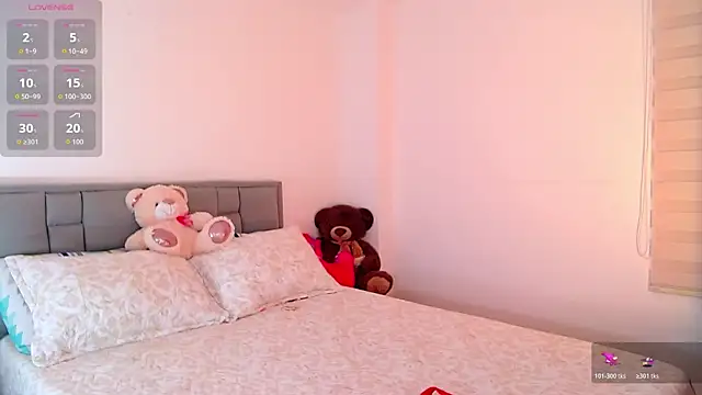Snapshot of astrid-omega chatting on 19, 7, 2026 astrid-omega online show from 19, 7, 2026