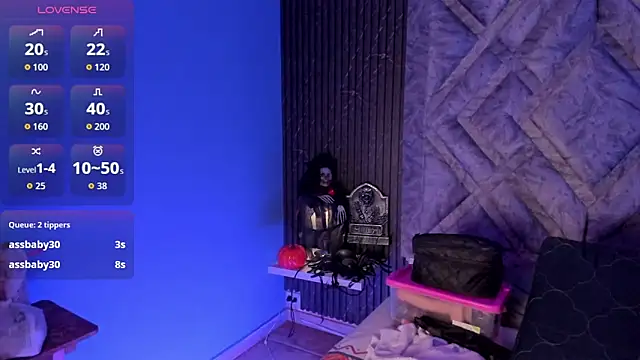 Snapshot of CANDYGABYY chatting on 4, 10, 2025 CANDYGABYY online show from 4, 10, 2025