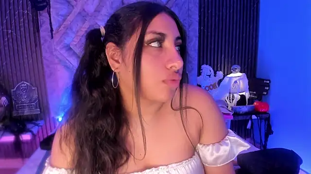 Snapshot of CANDYGABYY chatting on 30, 10, 2025 CANDYGABYY online show from 30, 10, 2025