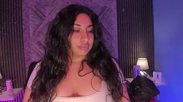 Snapshot of CANDYGABYY chatting on 28, 11, 2025 CANDYGABYY online show from 28, 11, 2025