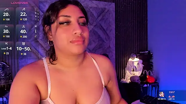 Snapshot of CANDYGABYY chatting on 3, 10, 2025 CANDYGABYY online show from 3, 10, 2025