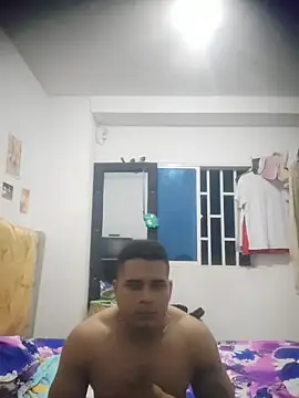 SaucyAffair0 online show from 28, 9, 2025