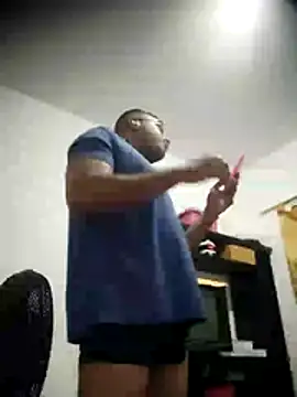 SaucyAffair0 online show from 13, 1, 2026