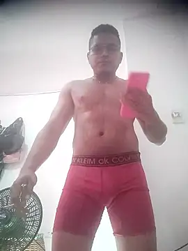 SaucyAffair0 online show from 12, 4, 2026