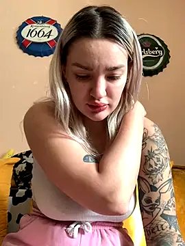 Sextazy online show from 5, 10, 2025