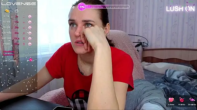 Bella  Swoon online show from 13, 3, 2026