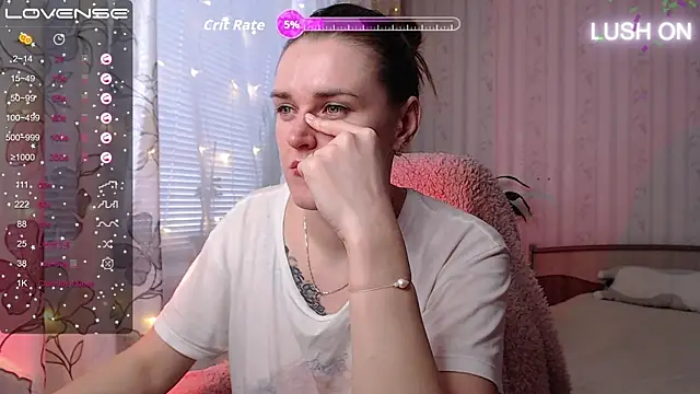 Bella  Swoon online show from 20, 12, 2025