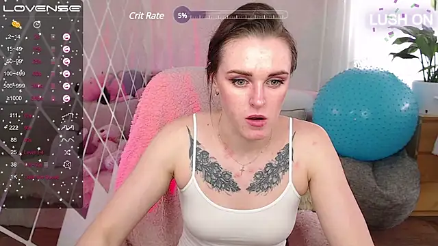 Bella  Swoon online show from 18, 3, 2025