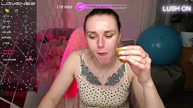 Bella  Swoon online show from 21, 3, 2025