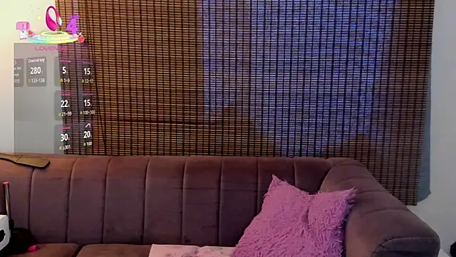 ariana cross online show from 18, 9, 2025