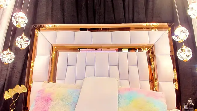 RileySweett online show from 14, 3, 2025