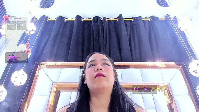 Snapshot of RileySweett chatting on 11, 7, 2026 RileySweett online show from 11, 7, 2026