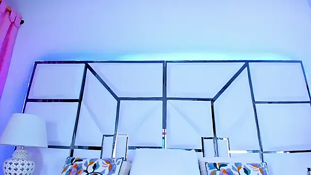 RileySweett online show from 12, 3, 2025