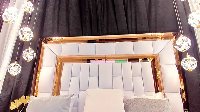 RileySweett online show from 17, 3, 2025