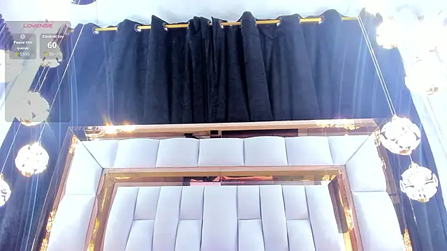 RileySweett online show from 15, 9, 2025