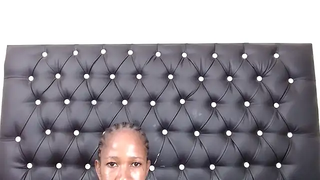 Snapshot of YourSubDesire chatting on 10, 1, 2025 YourSubDesire online show from 10, 1, 2025