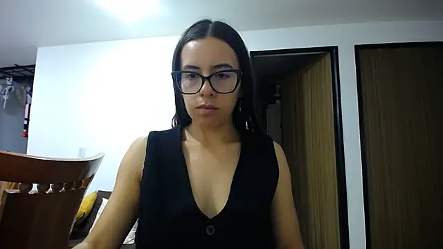 Mariam Gomezxxx online show from 4, 5, 2026