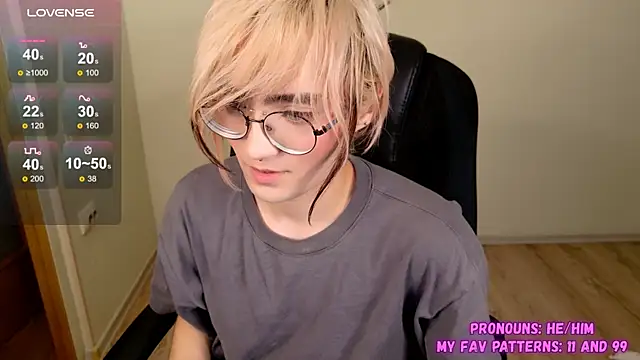 CuteYukiKun online show from 3, 10, 2025