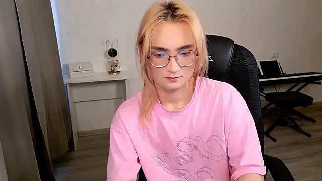 CuteYukiKun online show from 19, 1, 2026