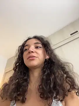 uniquerossie online show from 12, 3, 2026
