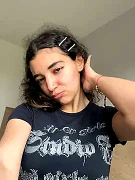 uniquerossie online show from 14, 11, 2025