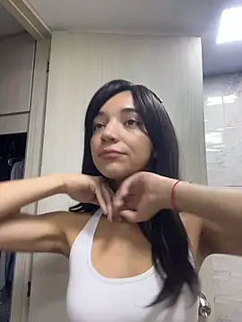 uniquerossie online show from 1, 3, 2026